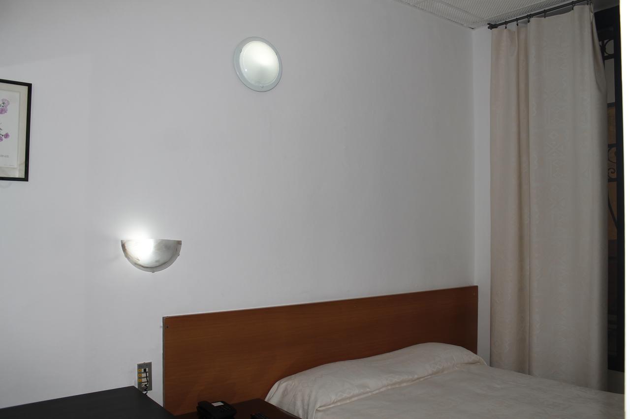 Hotel Luisa Milano Phòng bức ảnh