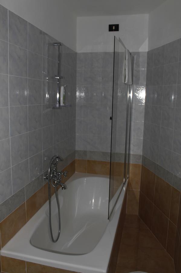 Hotel Luisa Milano Phòng bức ảnh