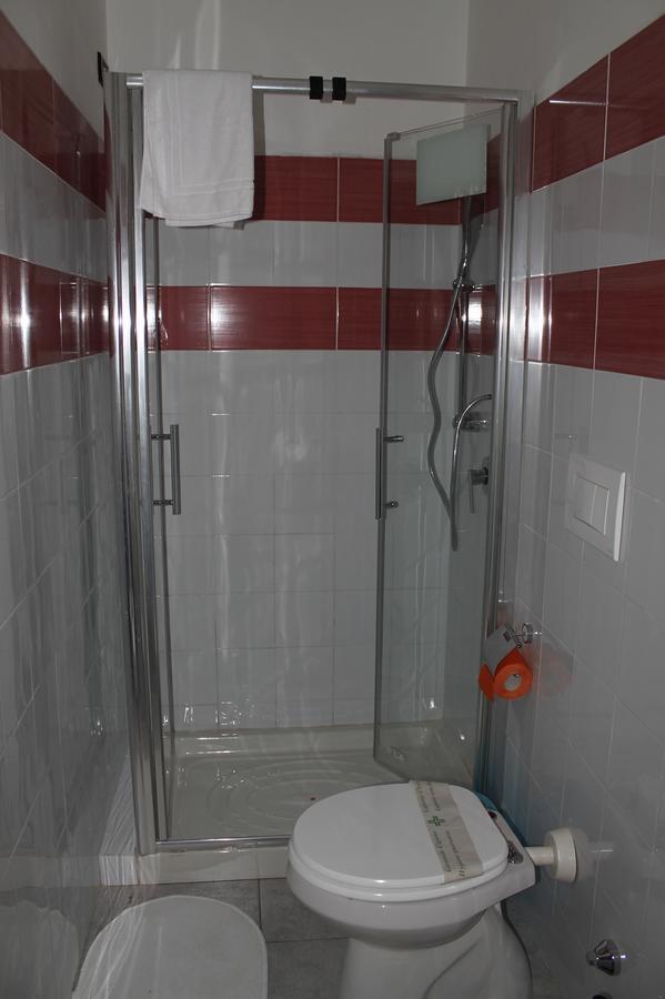 Hotel Luisa Milano Phòng bức ảnh